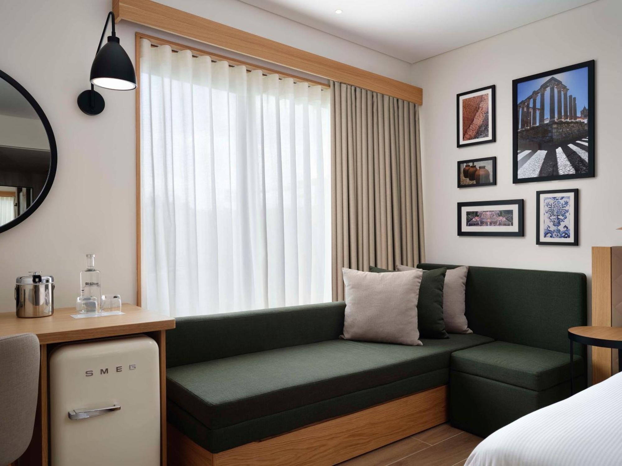 Hilton Garden Inn Évora Extérieur photo